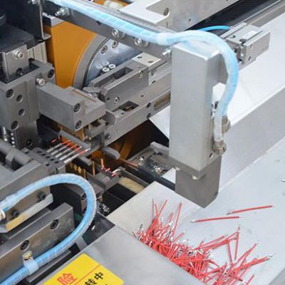 彩色觸屏全自動五線打端沾錫機(jī)廠家_海文能 質(zhì)量保證 價格優(yōu)惠